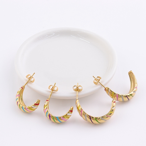 【鈦鋼首飾加工廠(chǎng)】耳環(huán)飾品選擇要點(diǎn)